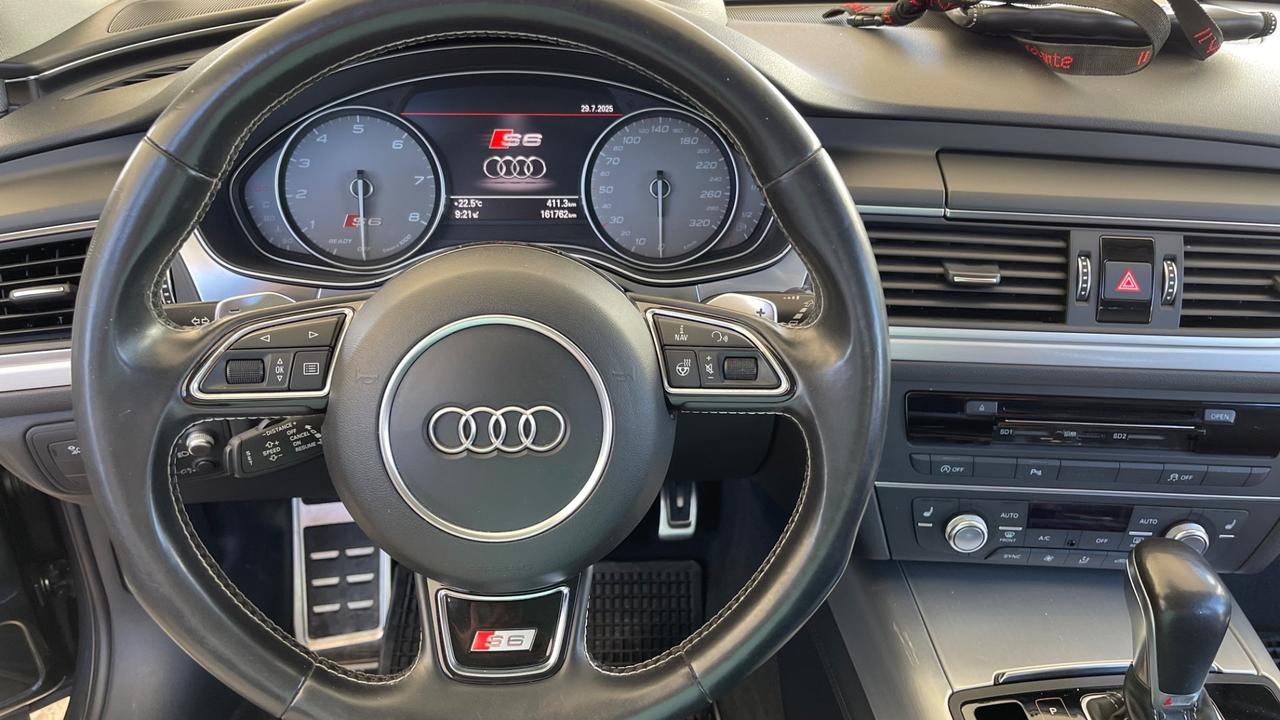 Audi S6 Avant 4.0 TFSI quattro S tronic 17’