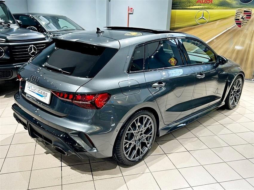 Audi RS3 Sportback 2.5 tfsi quattro s-tronic