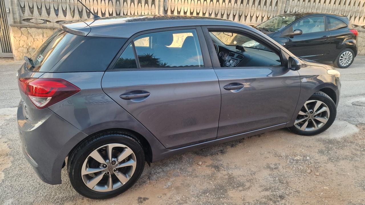 Hyundai i20 1.2 84 CV 5 porte Comfort