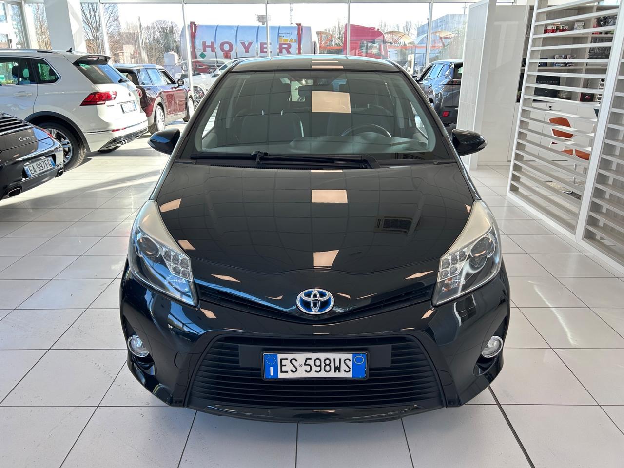 Toyota Yaris 1.5 Hybrid 5 porte Style Neopatentati