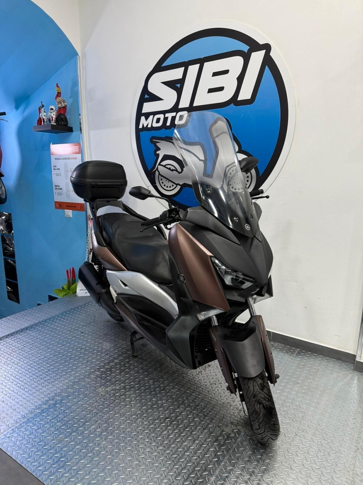 Yamaha X-MAX 300
