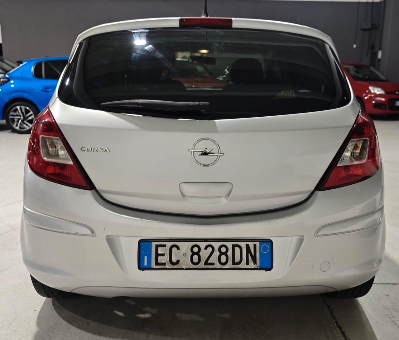 Opel Corsa Benzina Neopatentati