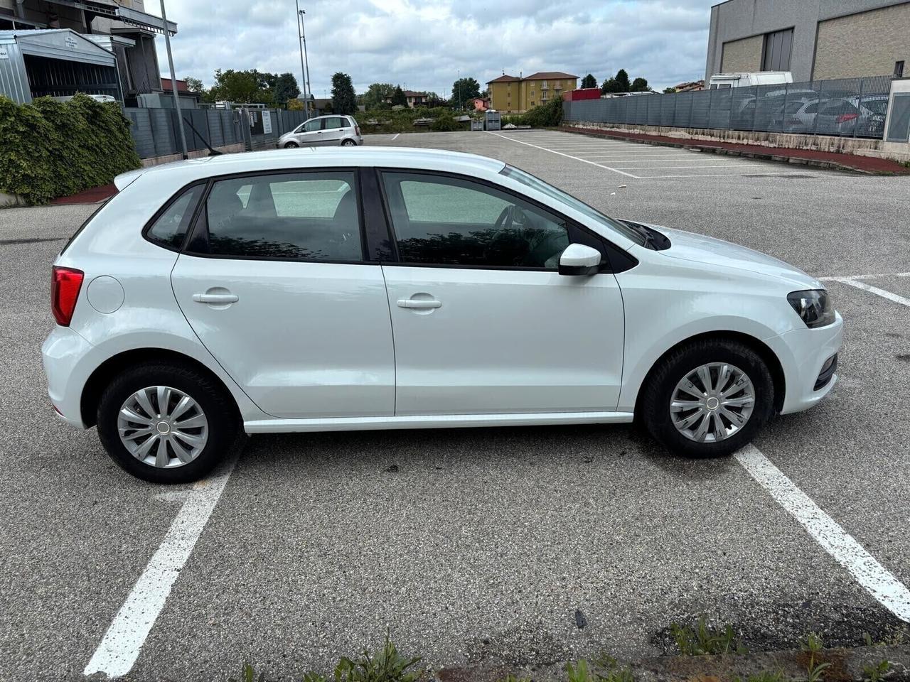 Volkswagen Polo 1.0 MPI 5p. Business Trendline EURO6 UNICO PROPRIETARIO TAGLIANDI VW