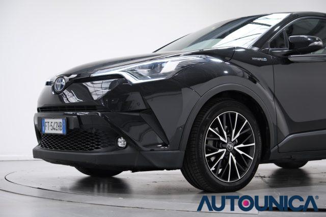 TOYOTA C-HR 1.8 HYBRID E-CVT LOUNGE NEOPATENTATI FARI LED