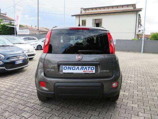 FIAT Panda 1.0 FireFly S&S Hybrid #Barre #Bump #Vetri Scuri