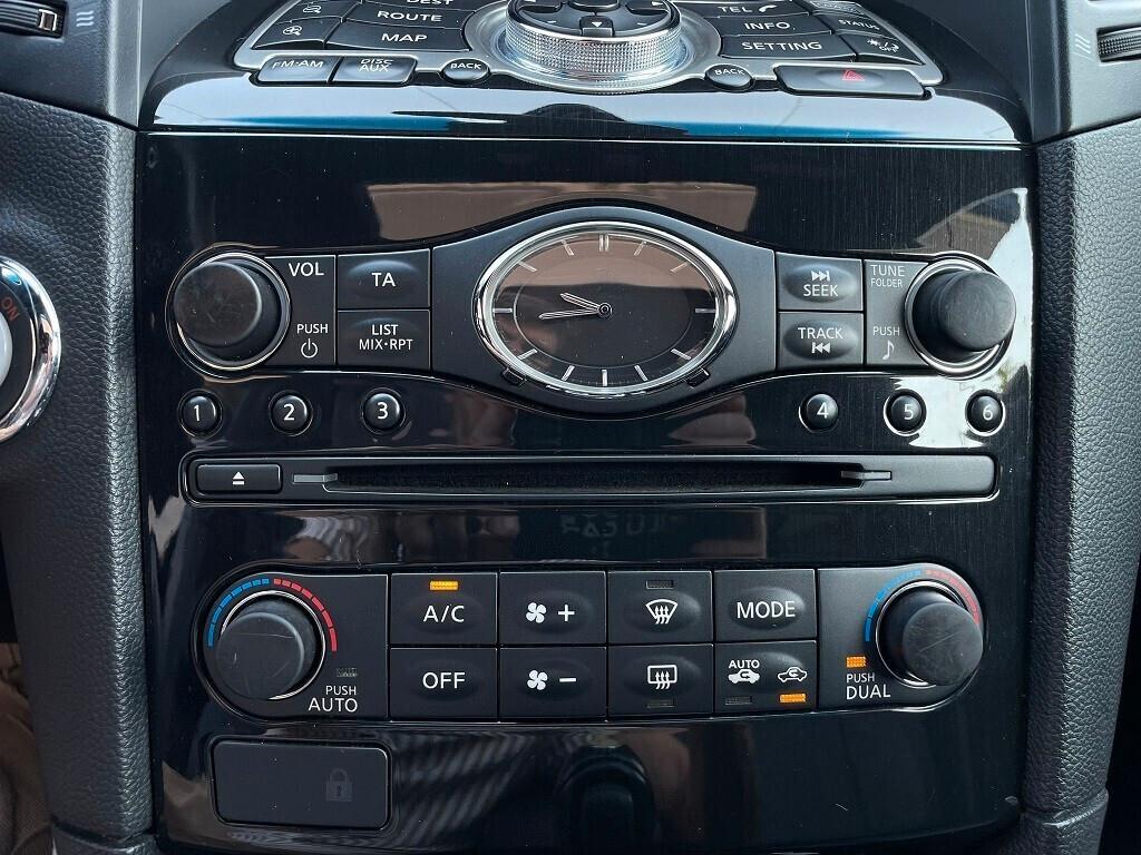 INFINITI FX30d S PREMIUM BLACK EDITION