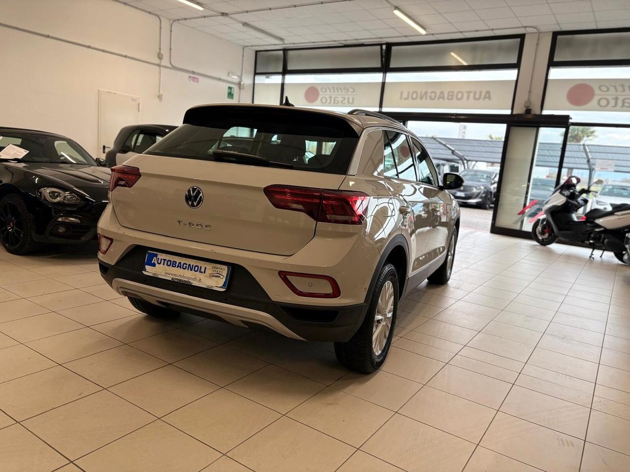 Volkswagen T-Roc LIFE 1.0 TSI 110 CV 6mt UNICO PR.