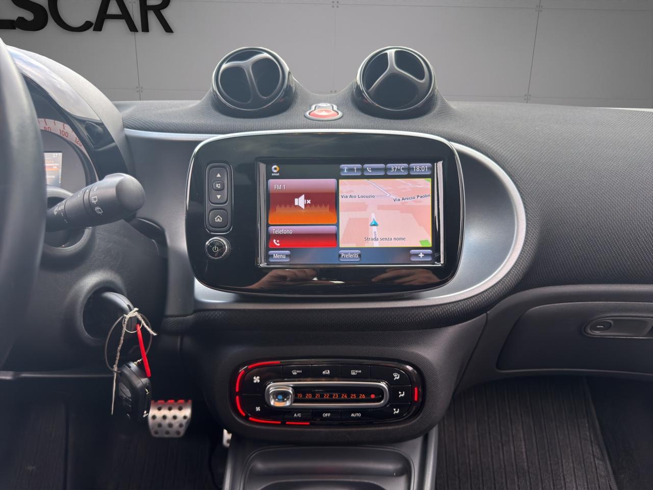 smart forTwo Allestimento BRABUS - Unipro - Promo Finanziamento - Tetto panoramico - LED - Schermo