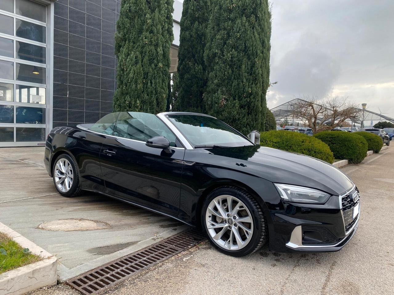 Audi A5 Cabrio 40 TDI quattro S tronic Business Advanced
