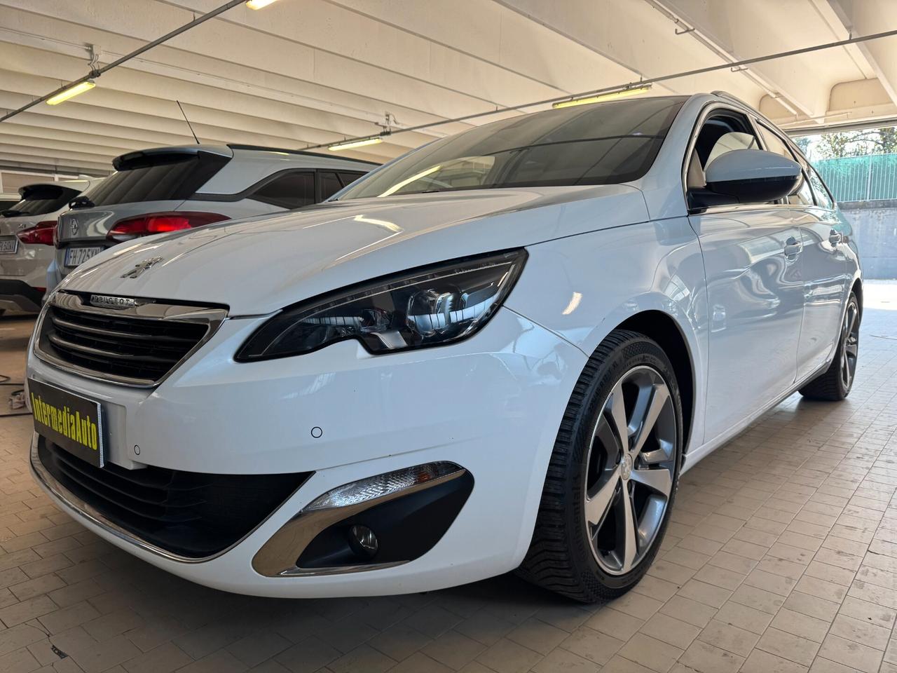 Peugeot 308 BlueHDi 120 S&S EAT6 Allure