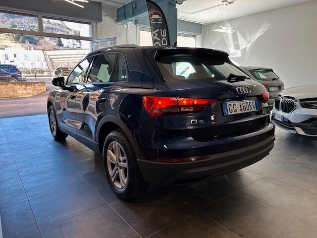 Audi Q3 35 TDI S tronic Business