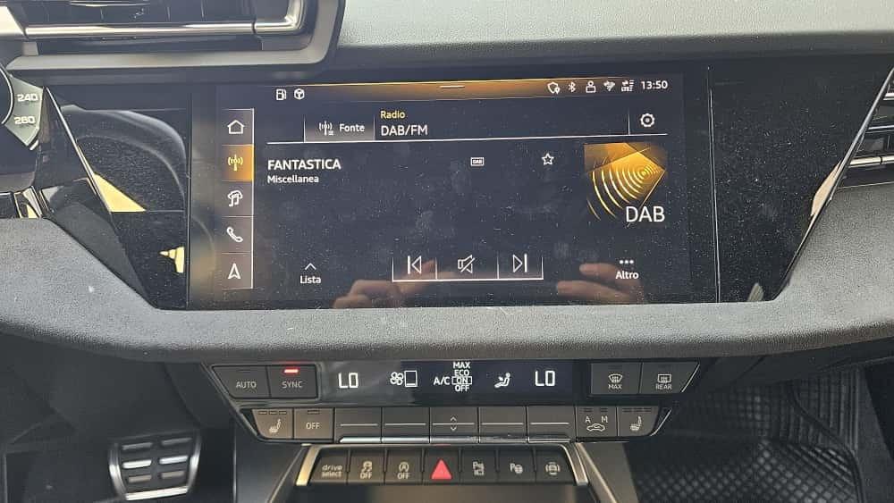 Audi Audi A3 allstreet Identity Contrast 35 TFSI 110(150) kW(CV) S tronic