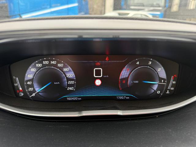 PEUGEOT 3008 BlueHDi 120 EAT6 S&S Allure