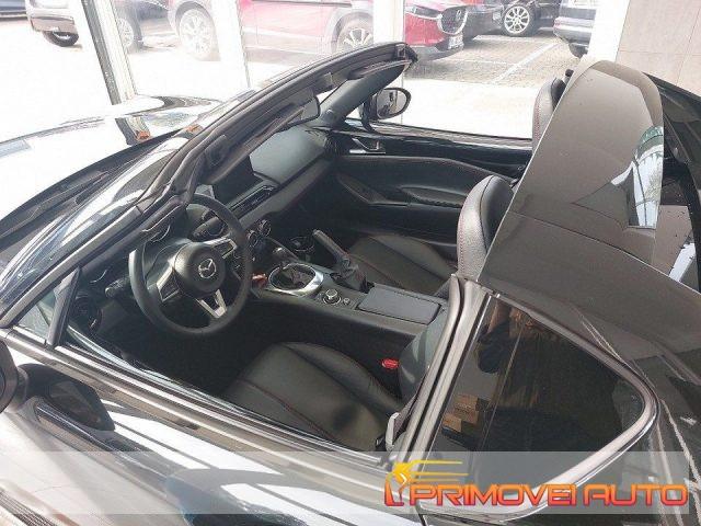 MAZDA MX-5 2.0L Skyactiv-G RF Exclusive Line