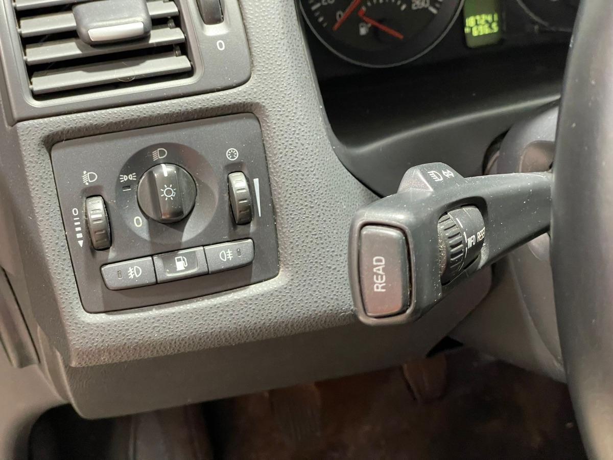 VOLVO - V50 - D4 Summum 2.0 GPL