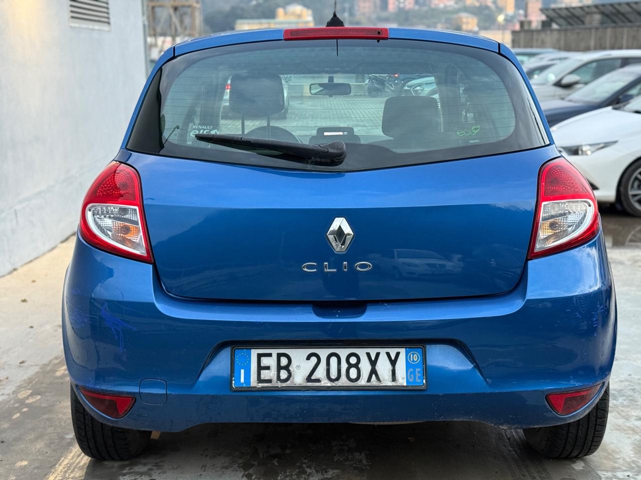 Renault Clio 1.2 16V 3 porte Luxe