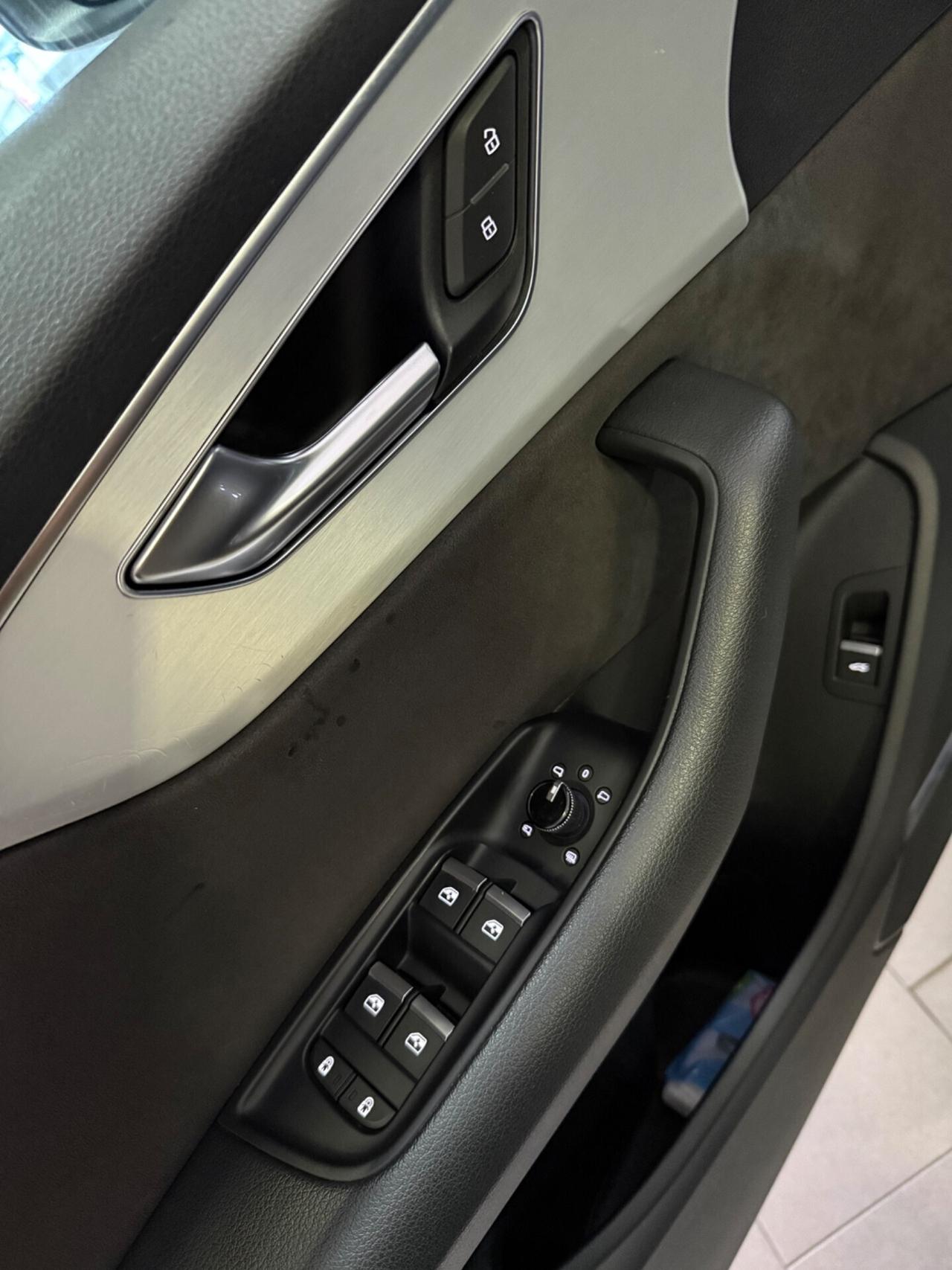 Audi Q8 50 TDI 286 CV quattro tiptronic Sport Sline