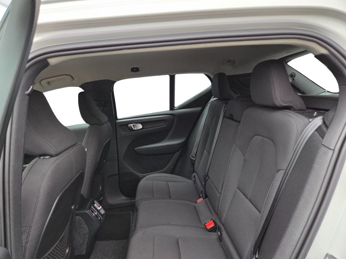 VOLVO XC40 1.5 t2 Momentum Pro