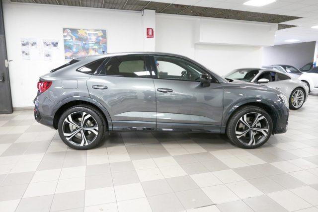 AUDI Q3 SPB 40 TDI quattro S tronic Identity Black S Line