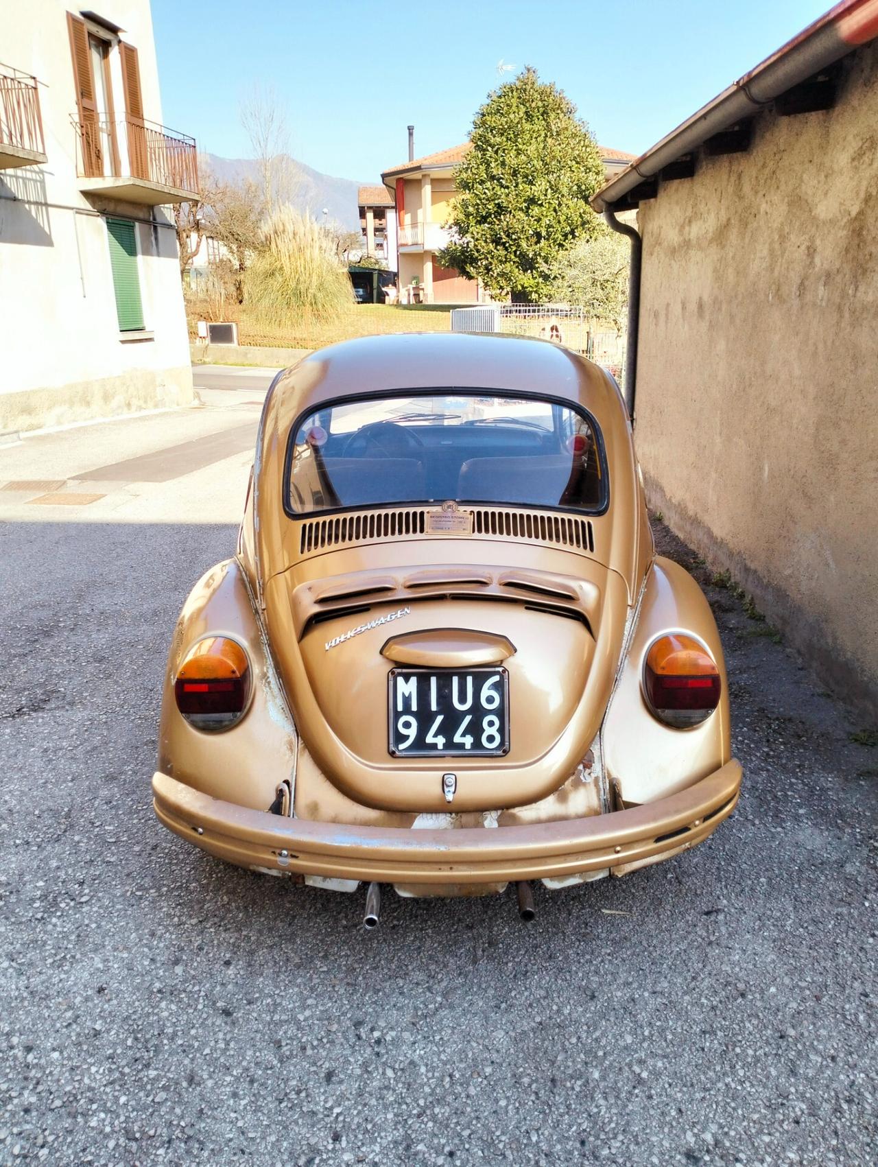 Volkswagen Maggiolone 1303 berlina