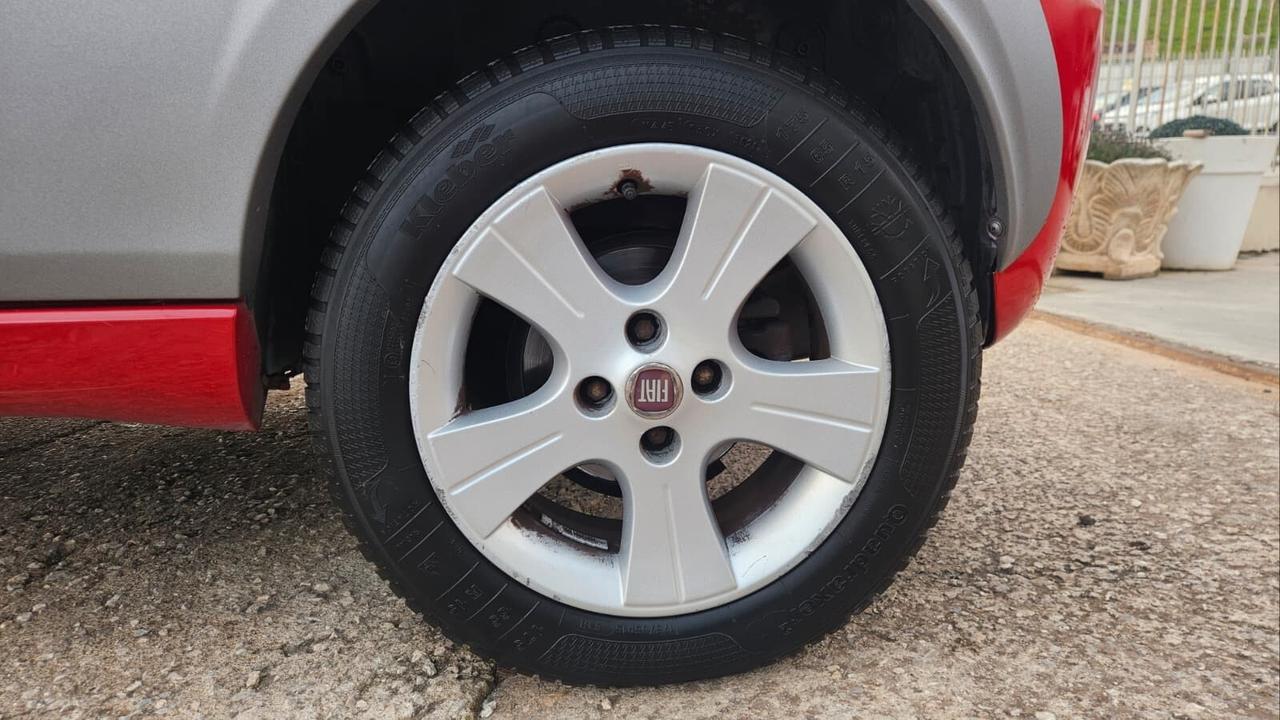 Fiat Panda 1.3 MJT 4x4 Cross