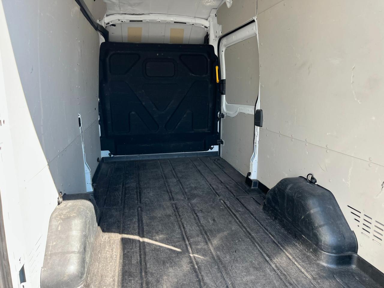 Ford Transit 350 2.0TDCi EcoBlue 130CV PL-TM Furgone Trend