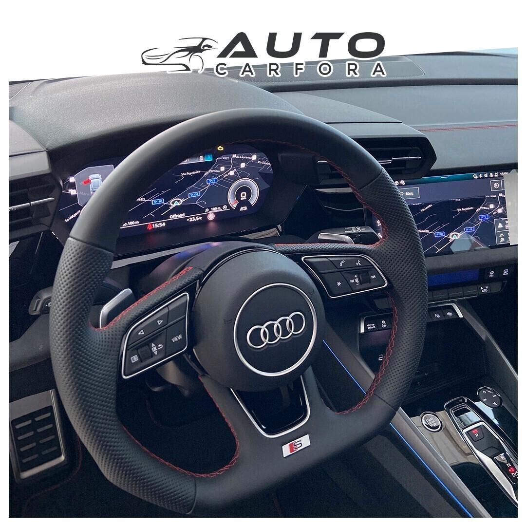 Audi A3 Sportback 35 TDI S tronic Identity Black con tetto apribile R 19 pack red interno