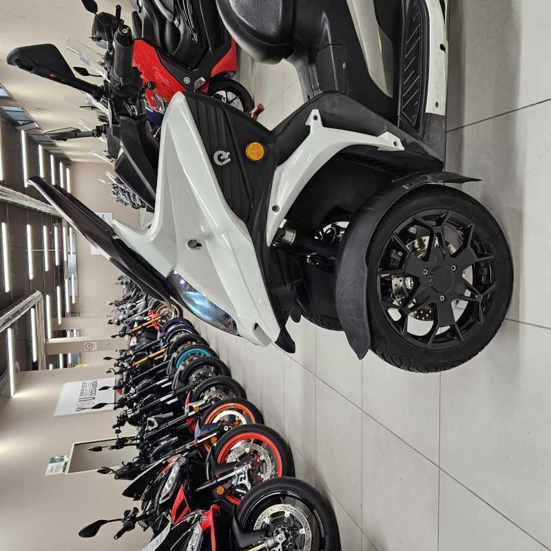 Quadro QV3 350 - 2020