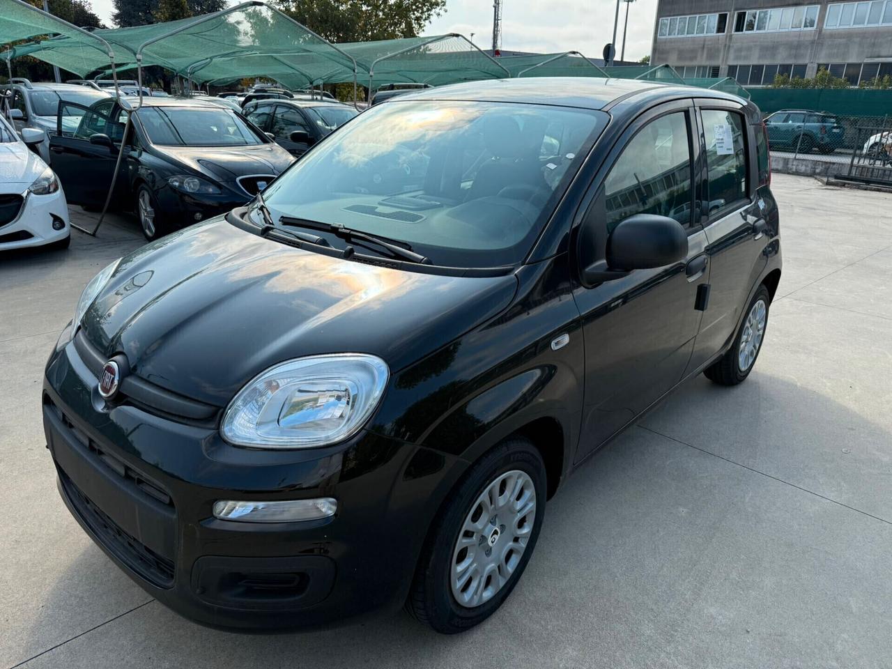 Fiat New Panda 1.0 70cv Hybrid Panda My25 KM0