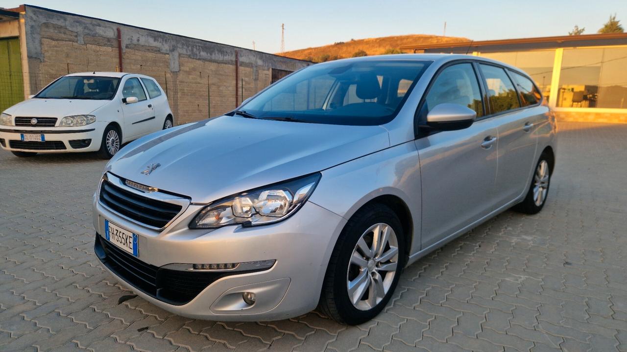 Peugeot 308 BlueHDi 120 S&S SW Business
