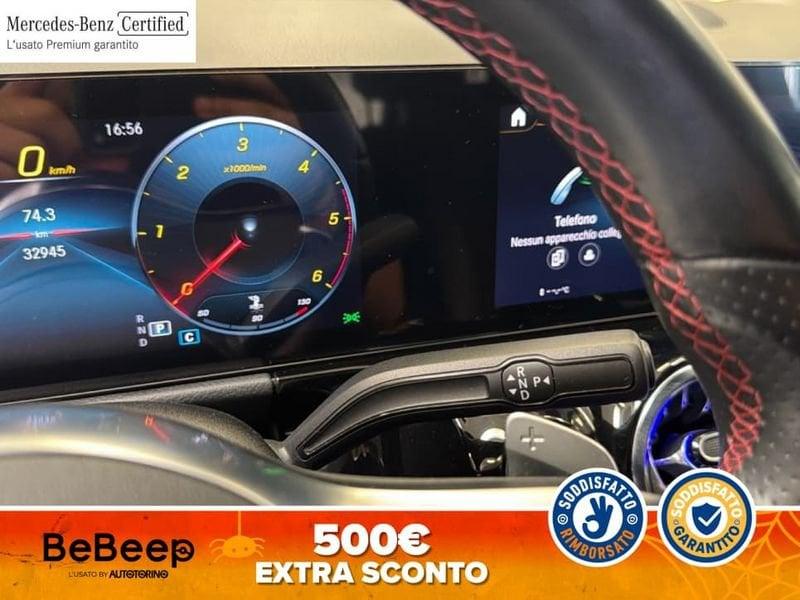 Mercedes-Benz GLA 200 D PREMIUM 4MATIC AUTO