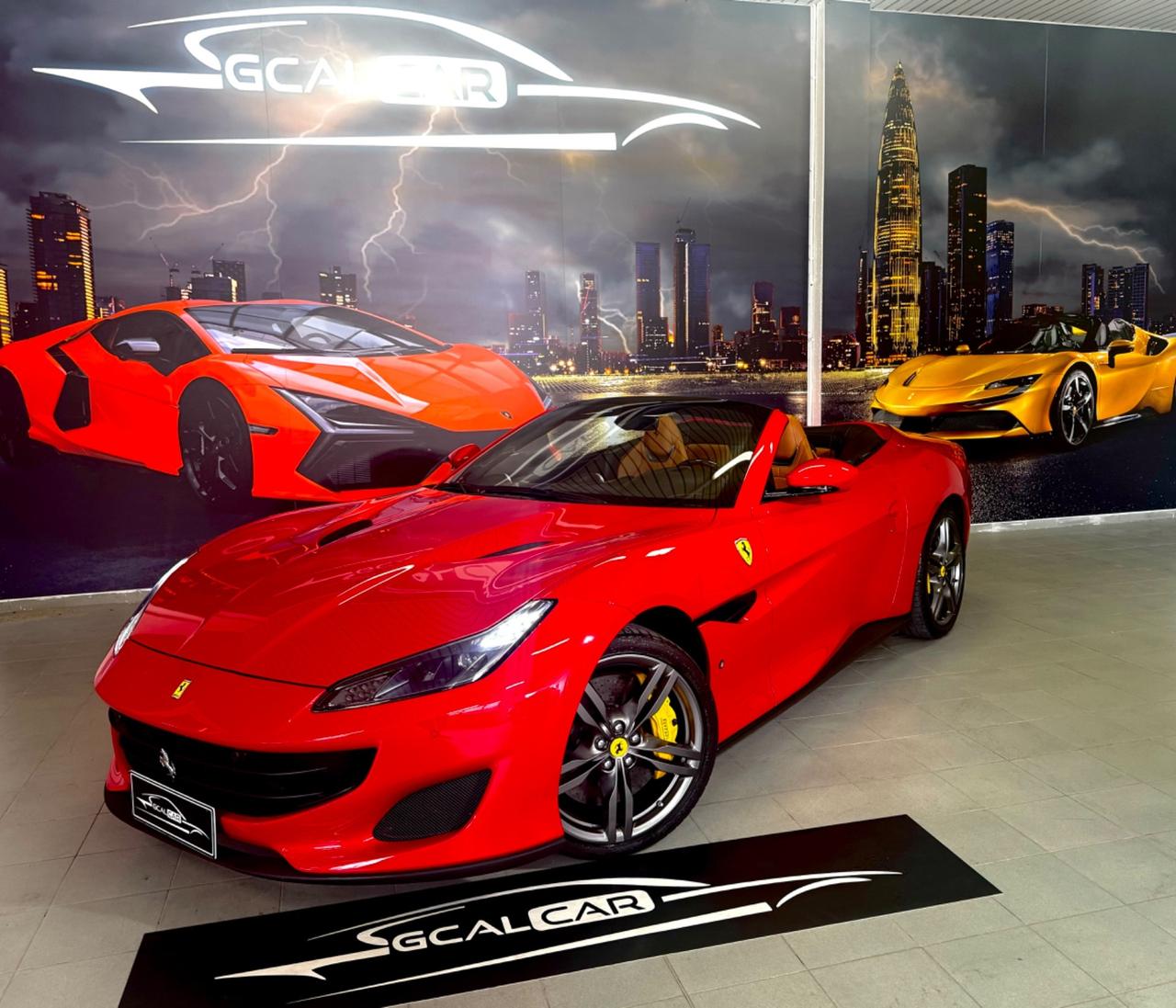 Ferrari Portofino 600CV MAX MANUTENZIONE ESEGUITA CARBON NUOVI OK PERMUTE