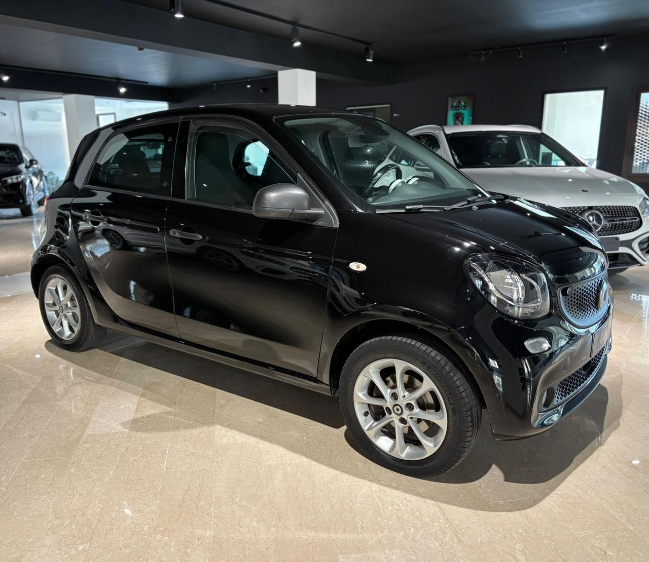 Smart ForFour 70 1.0 Passion