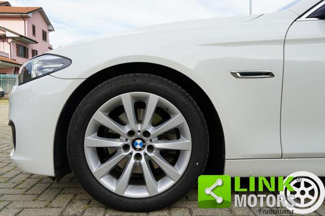 BMW 520 d Touring 190CV Steptronic Business - 2017