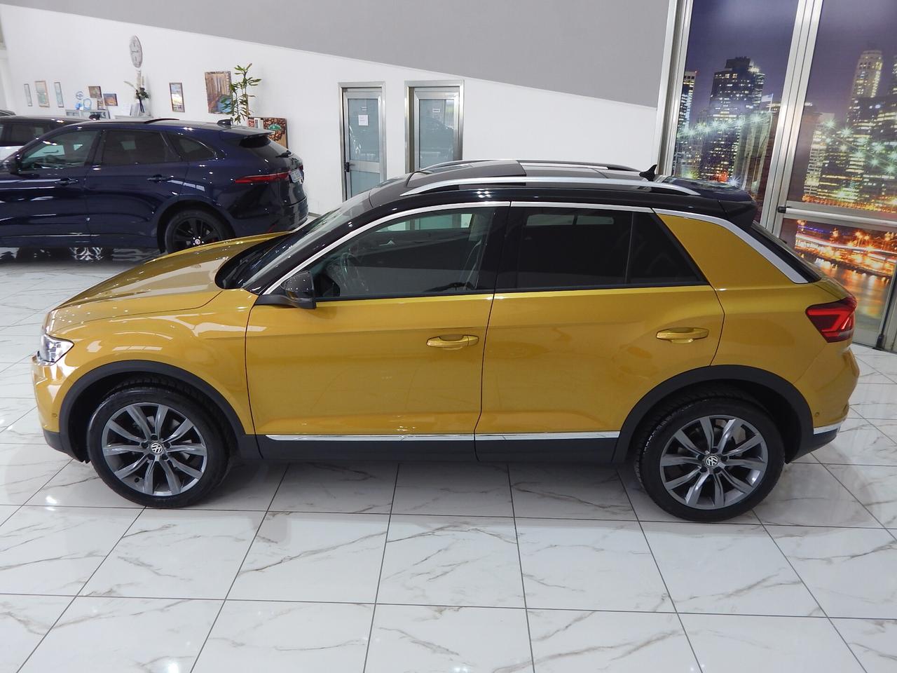 Volkswagen T-Roc 1.6 TDI Advance TETTO-NAVI-PARK-XENON-LED