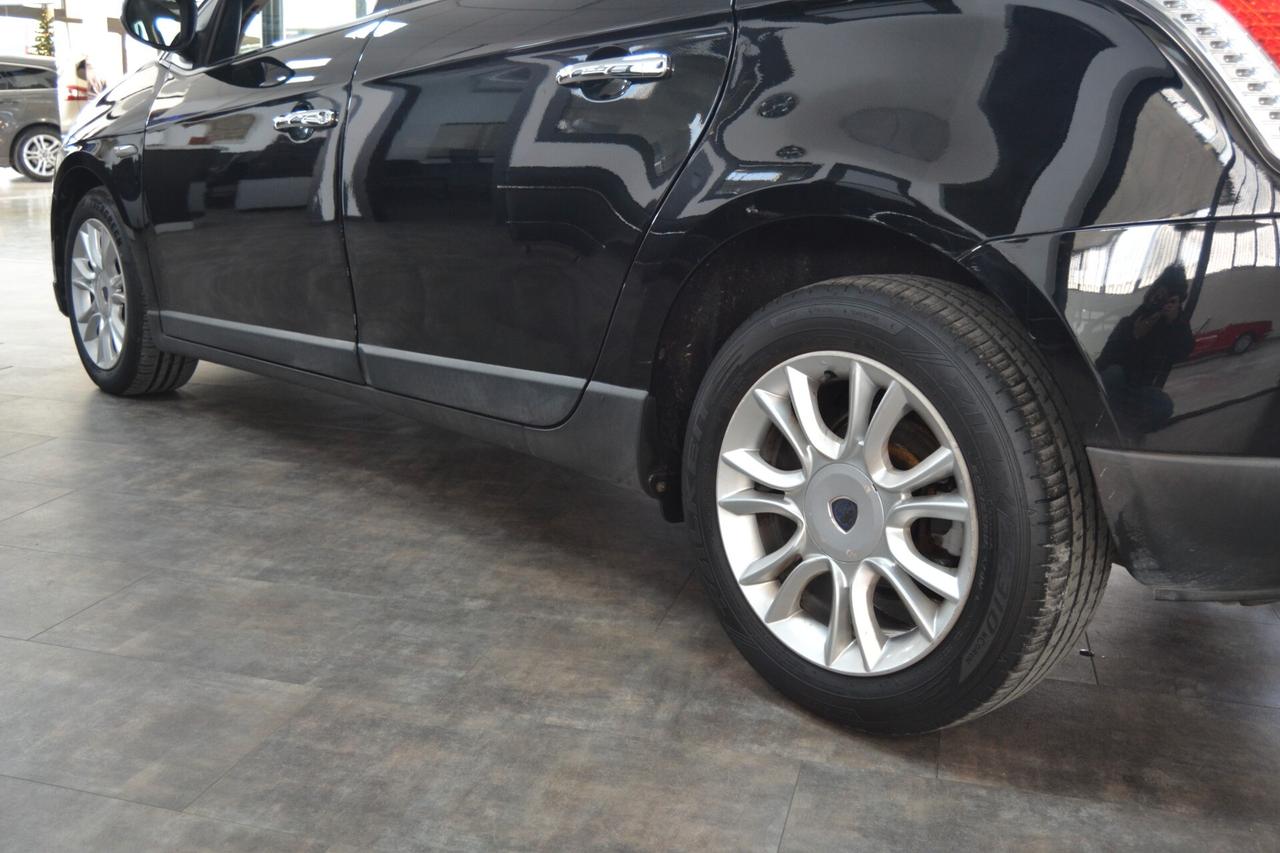 Lancia Delta 1.6 MJT Platino UniPro/Navi/Cruise/KMDOC