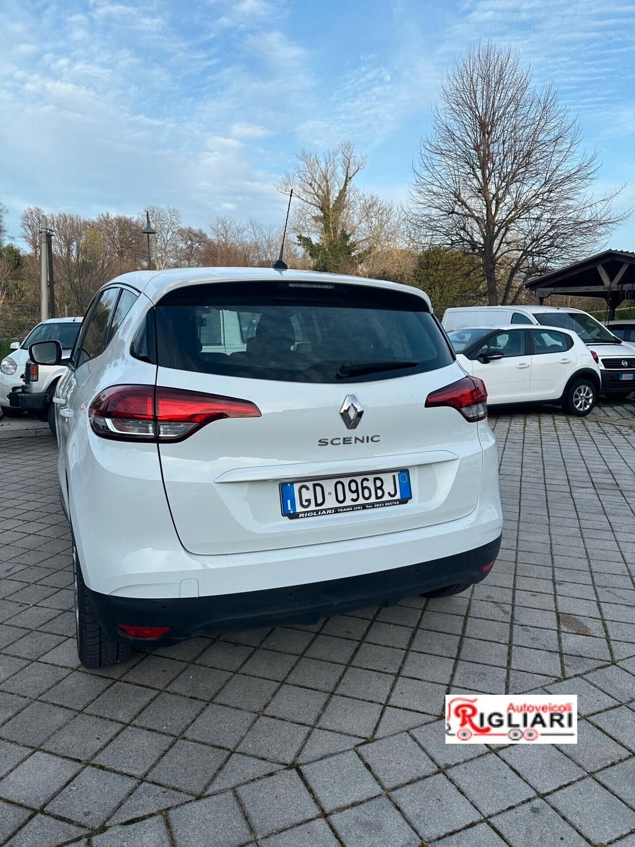 Renault Scénic Blue dCi 150 CV Initiale Paris