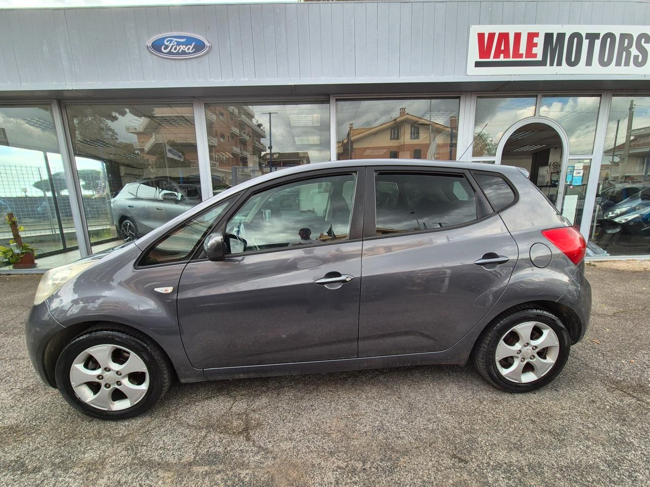 Kia Venga Lumited 1.4DIESEL EURO 5