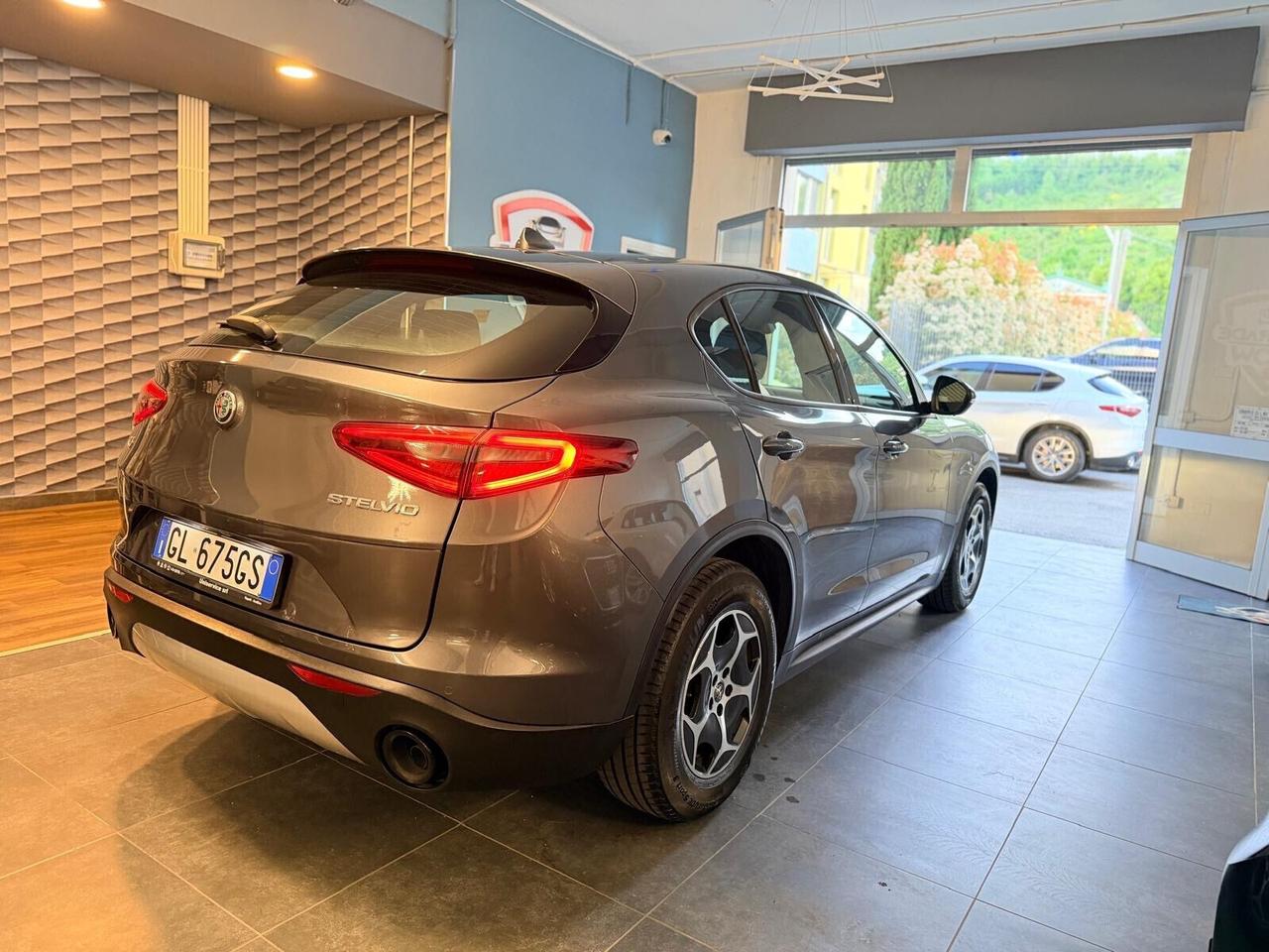 Alfa Romeo Stelvio 2.2 Turbodiesel 190 CV AT8 Q4 Super Business