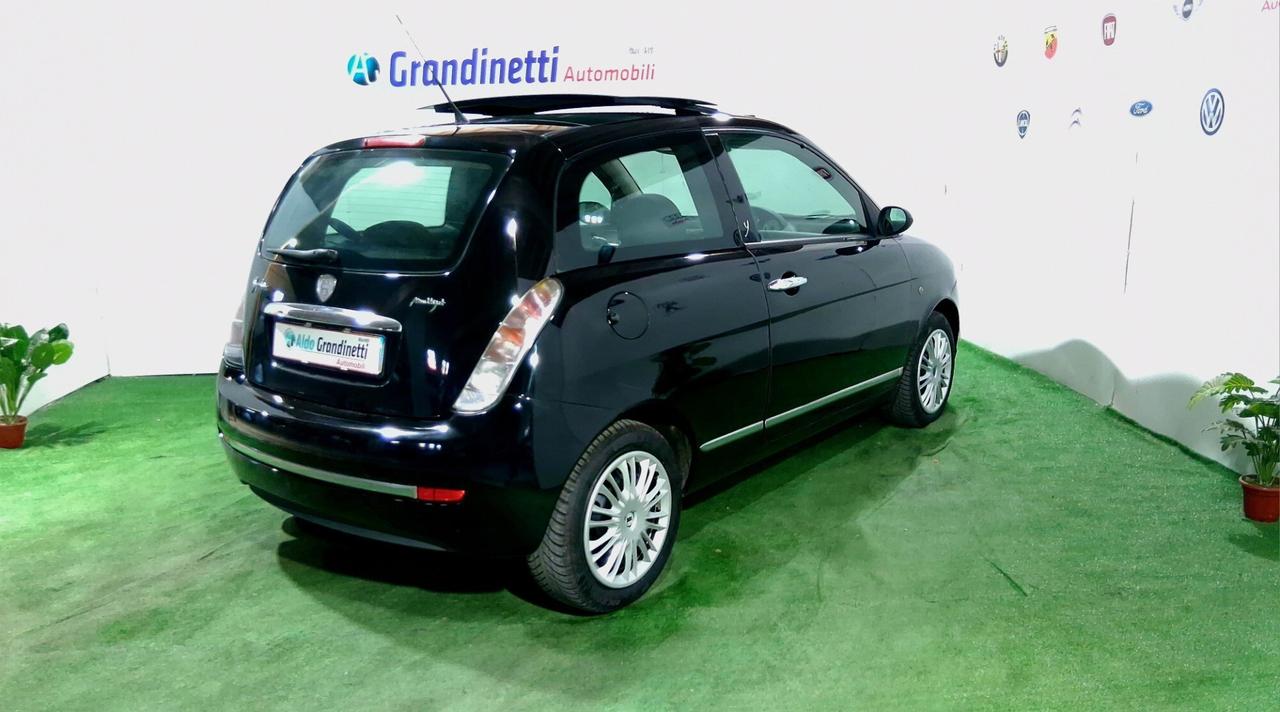 lancia ypslon 1.3 mjt 16v oroBianco 90cv- 2007