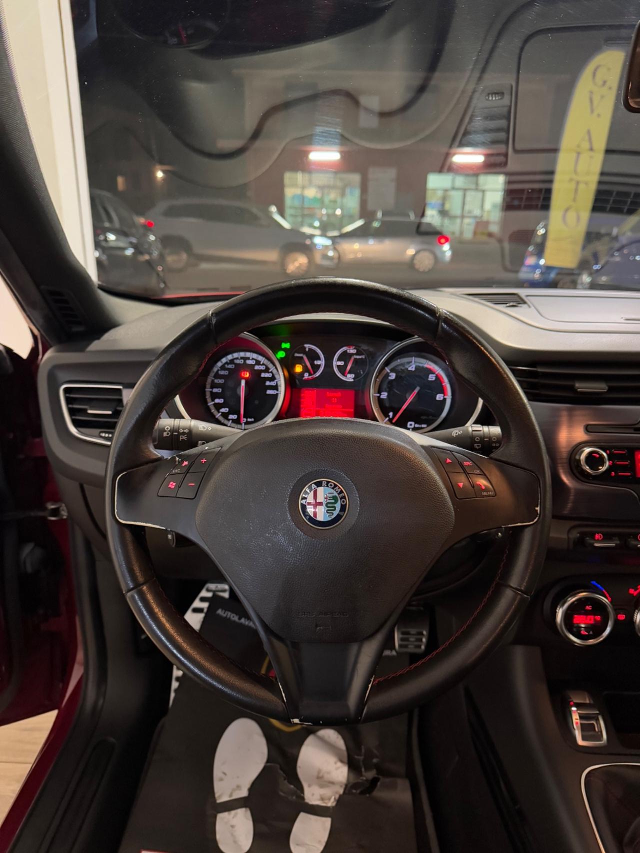 Alfa Romeo Giulietta 1.6 JTDm-2 105 CV Distinctive