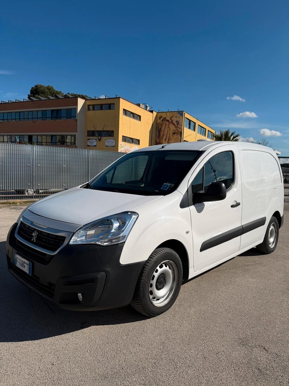 Peugeot Partner BlueHDi 75 L1 Furgone Pro