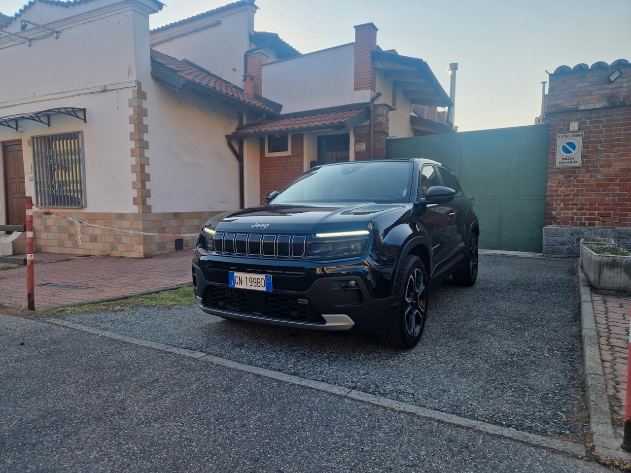 Jeep Avenger 1.2 100CV "48.300 km", Navi, Carplay, Telecamera