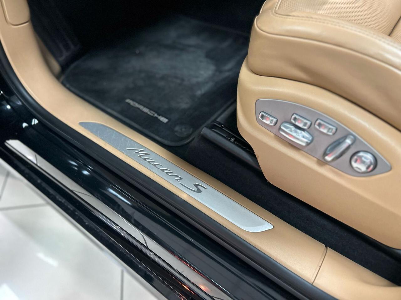 Porsche Macan S