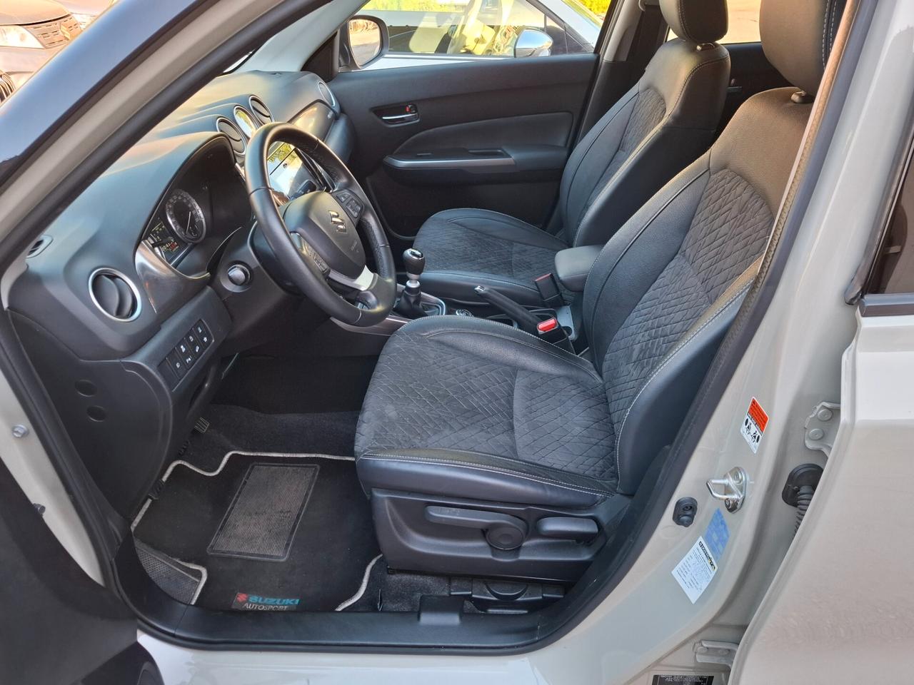 Suzuki Vitara 1.4 Hybrid 4WD AllGrip Top