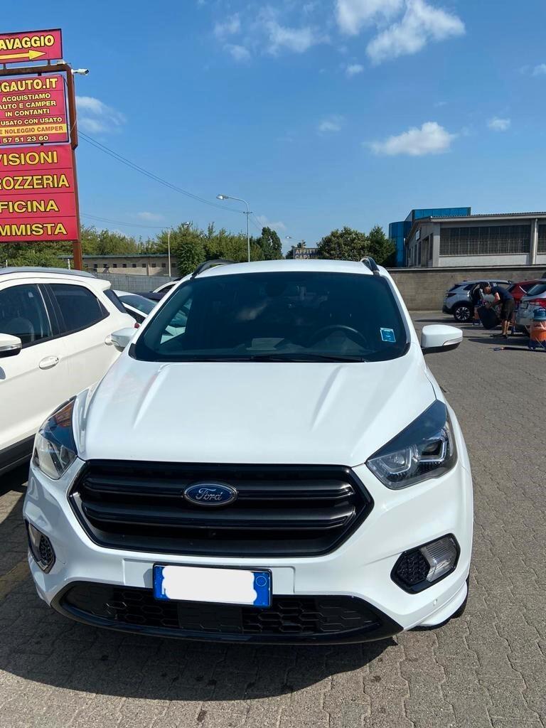 Ford Kuga 1.5 EcoBoost 120 CV S&S 2WD ST-Line