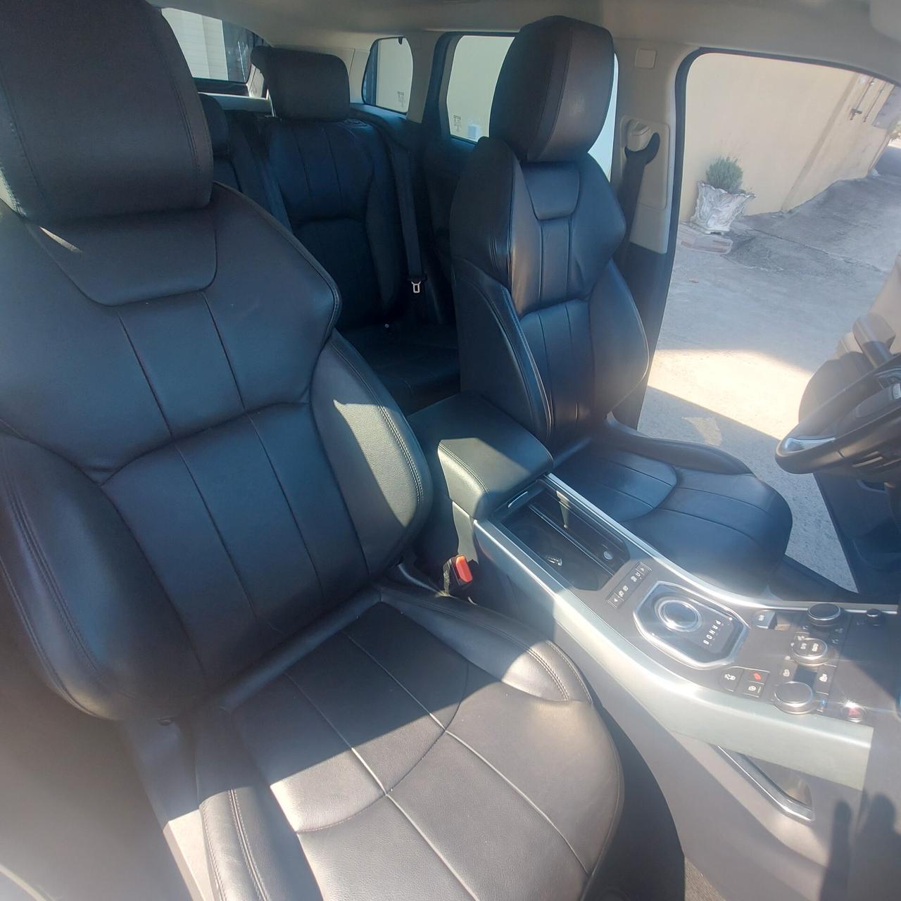 Land Rover Range Evoque 2.0 TD4 150 CV 5p. SE