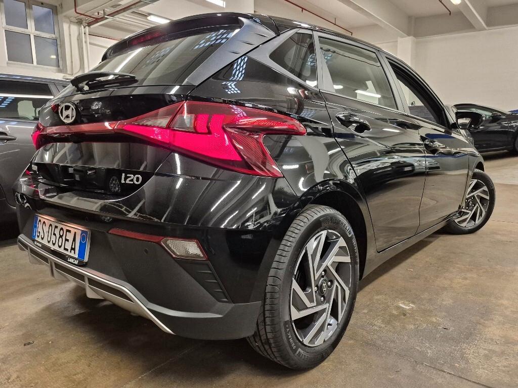Hyundai i20 1.2 MPI MT Connectline
