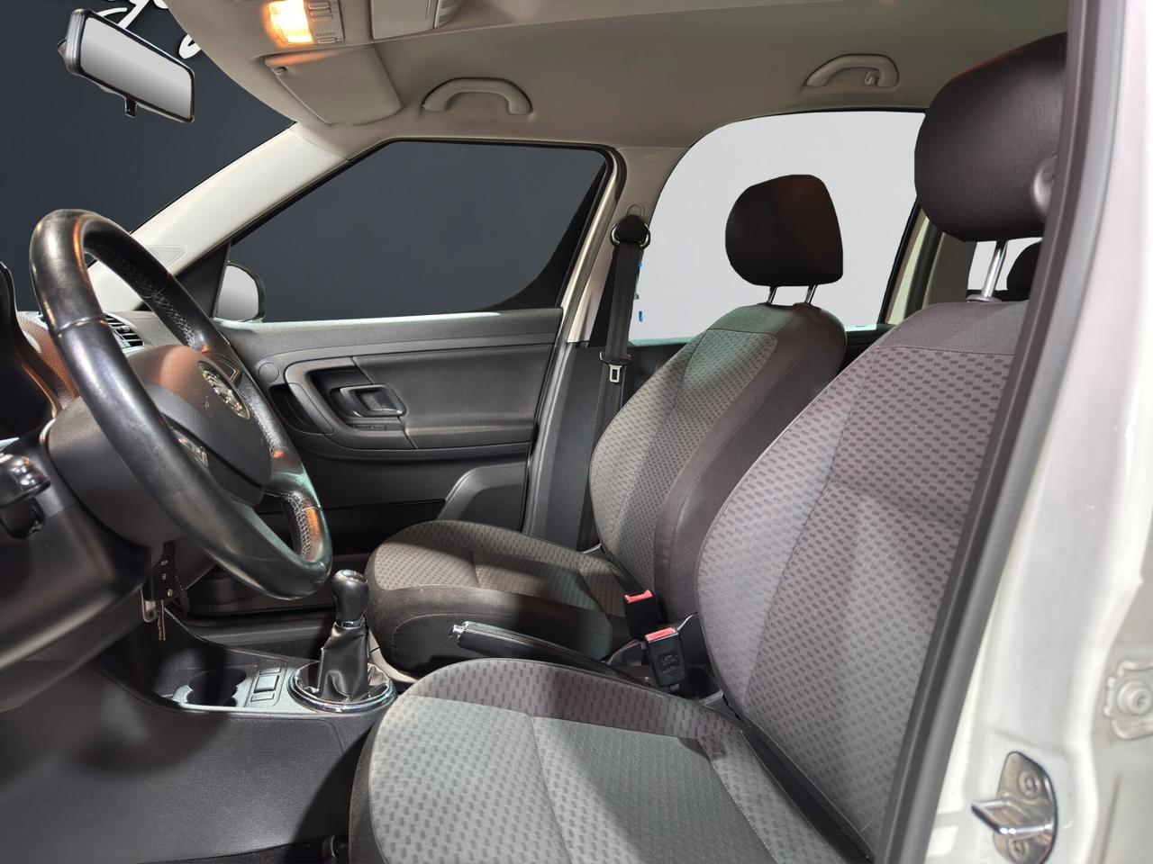 Skoda Roomster 1.2 TSI 86CV Easy