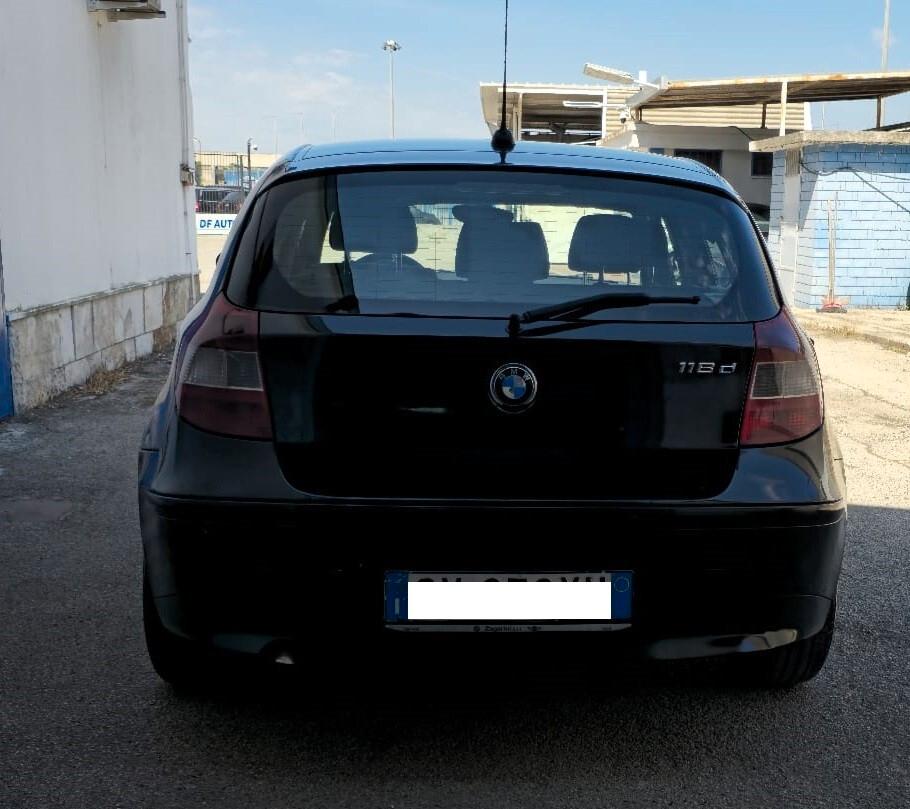 Bmw 118 118d cat 5 porte Futura